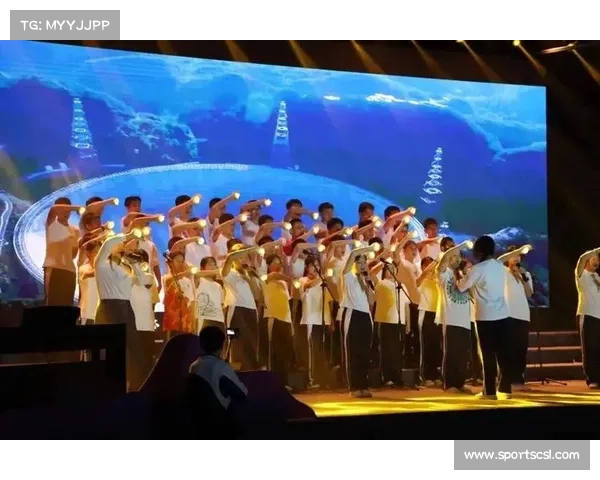 国庆节赛场齐唱《我和我的祖国》，体育盛事与家国情怀交融